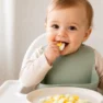 ntrodução alimentar; ovo bebés; alergias alimentares; alergénios bebés; prevenção de alergia alimentar; sinais de prontidão; alimentação complementar; ovo na introdução alimentar